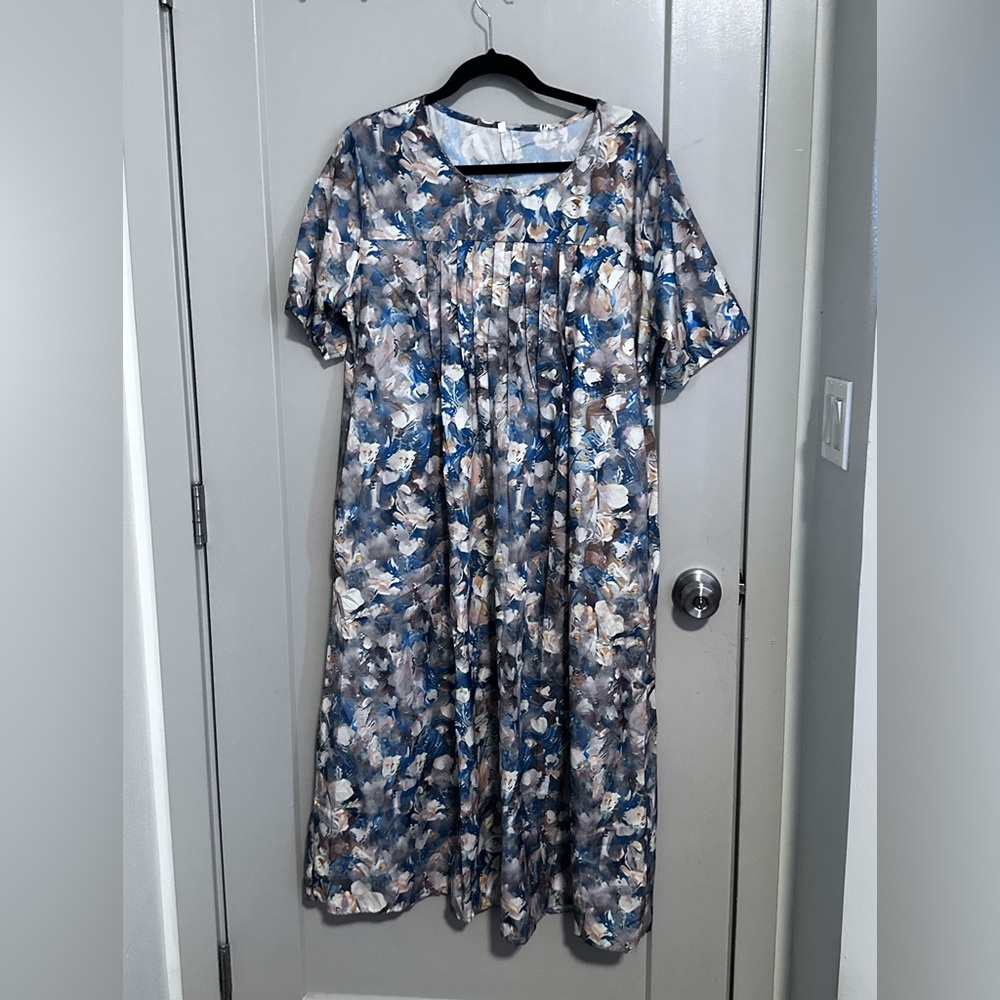 *Elegant Blue and Gray Women's Dress